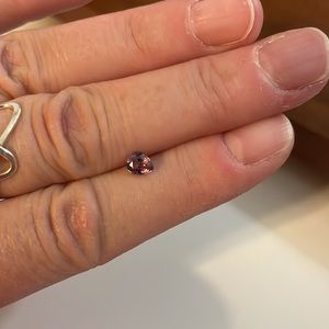 Teardrop pink spinel